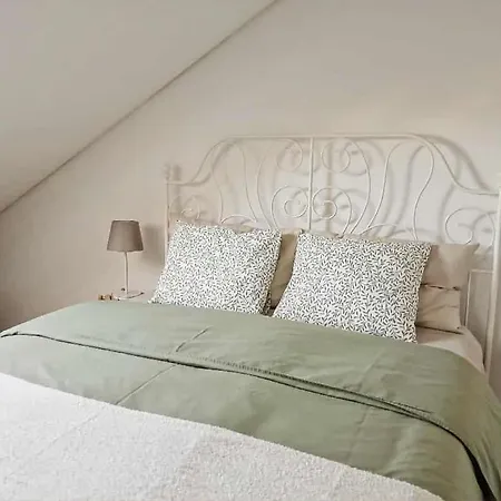 Apartamento Almada Apartman *